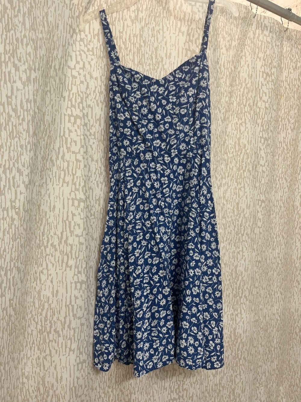 Perfect flowy sundress